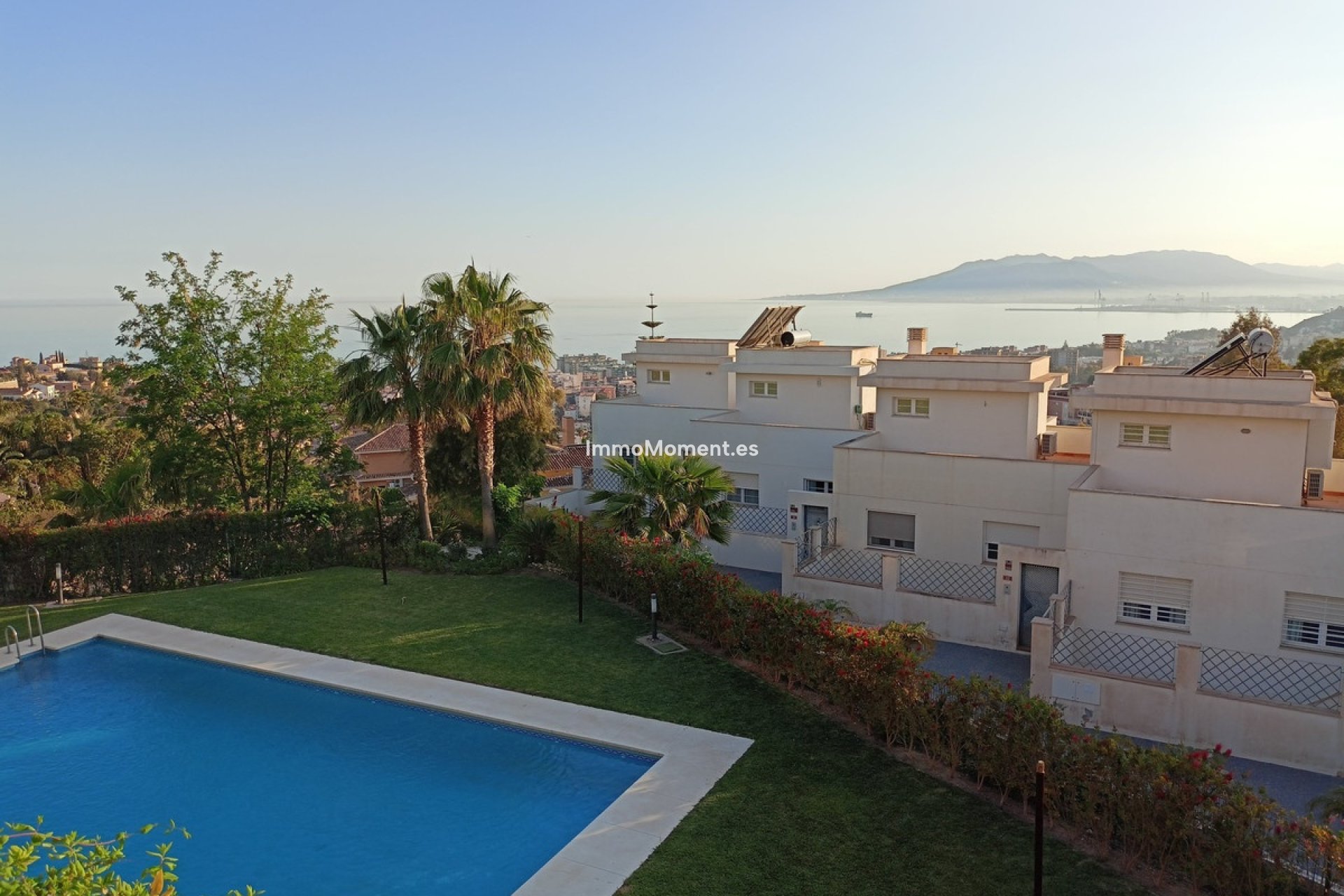 Wiederverkauf - Reihenhaus - Málaga - Pinares de San Antón