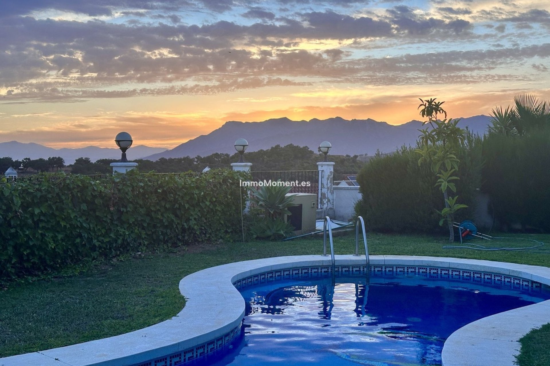 Wiederverkauf - Reihenhaus - Marbella - La Mairena