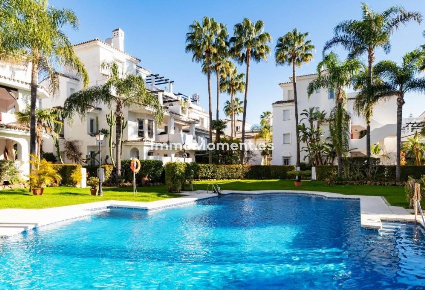 Wiederverkauf - Reihenhaus - Marbella - Nueva Andalucía