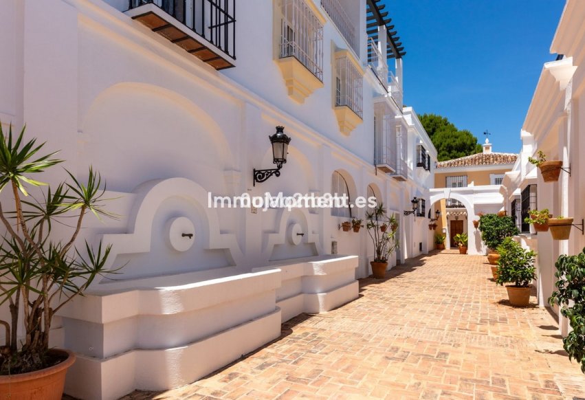 Wiederverkauf - Reihenhaus - Marbella - Nueva Andalucía