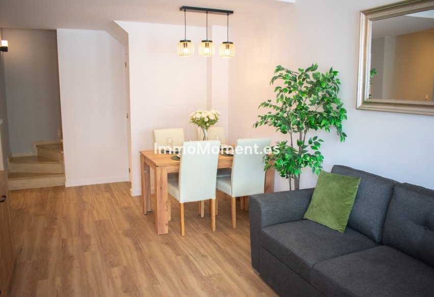 Wiederverkauf - Reihenhaus - Orihuela Costa - Punta Prima