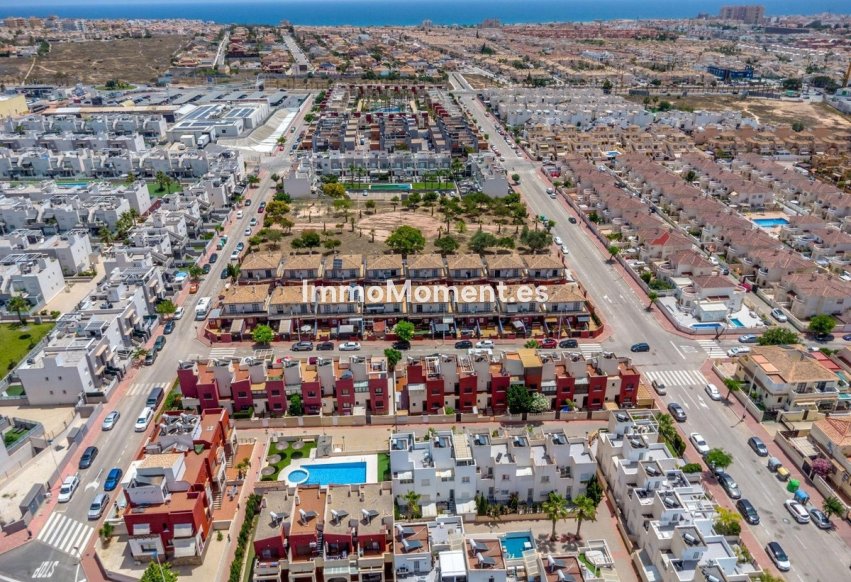 Wiederverkauf - Reihenhaus - Torrevieja - Aguas Nuevas