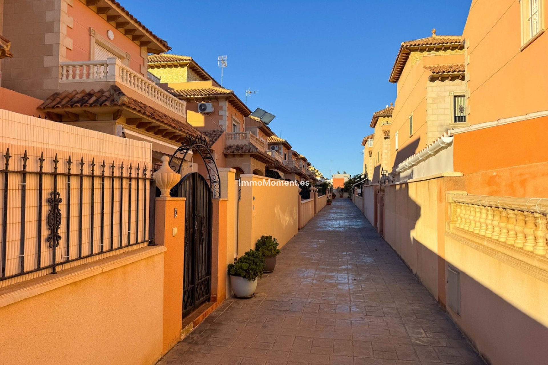Wiederverkauf - Reihenhaus - Torrevieja - Aguas Nuevas