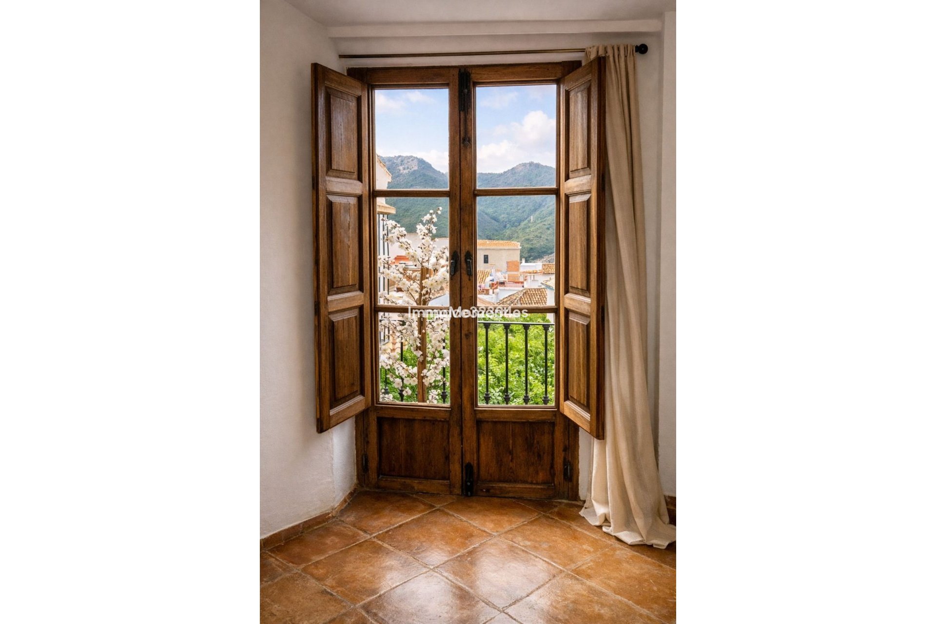 Wiederverkauf - Villa - Benahavís - Benahavís Centro