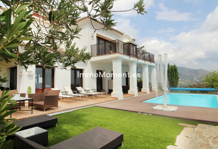 Wiederverkauf - Villa - Benahavís - Benahavís Centro