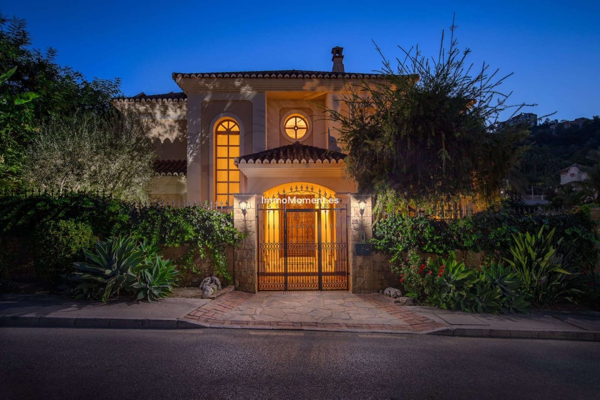 Wiederverkauf - Villa - Benahavís - Los Arqueros