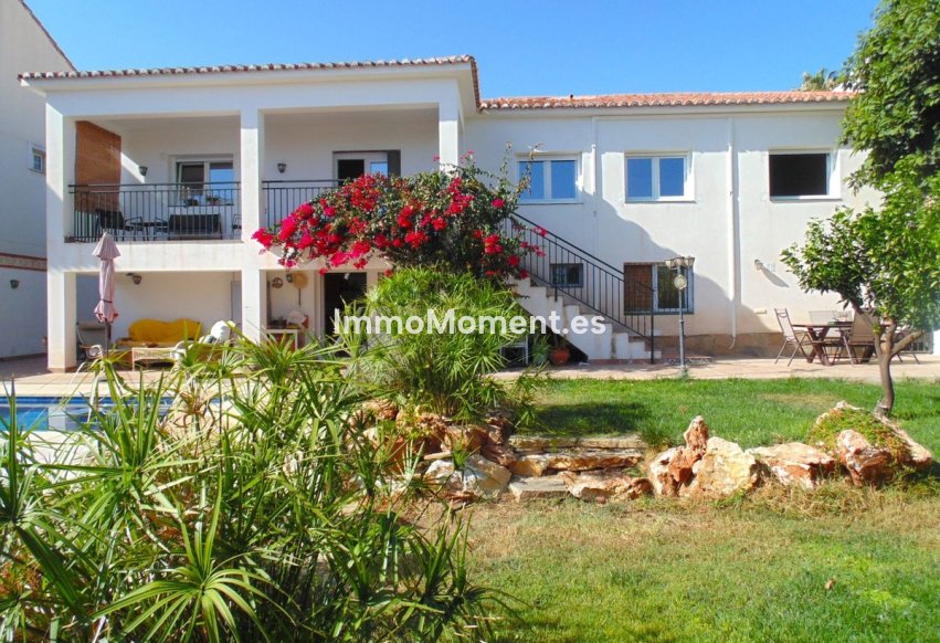 Wiederverkauf - Villa - Benalmadena - Benalmadena Centro