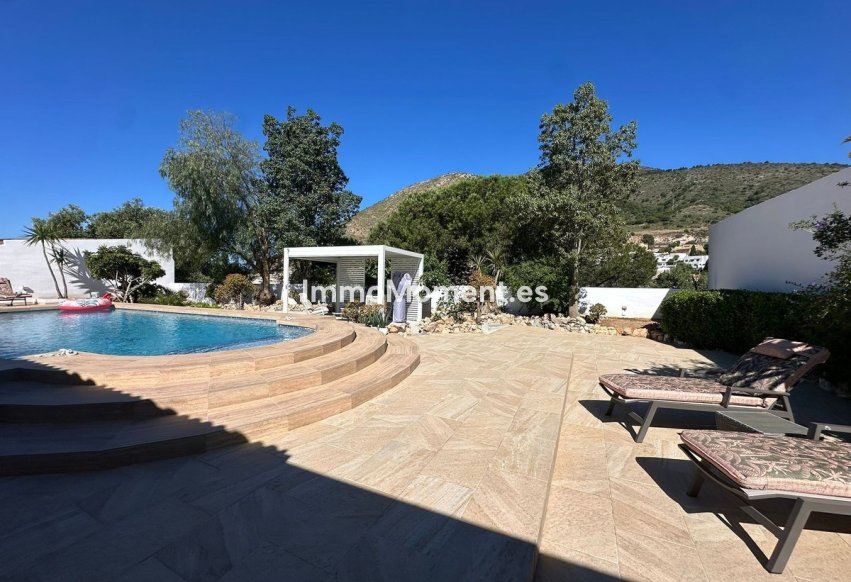 Wiederverkauf - Villa - Benalmadena - Benalmadena Centro