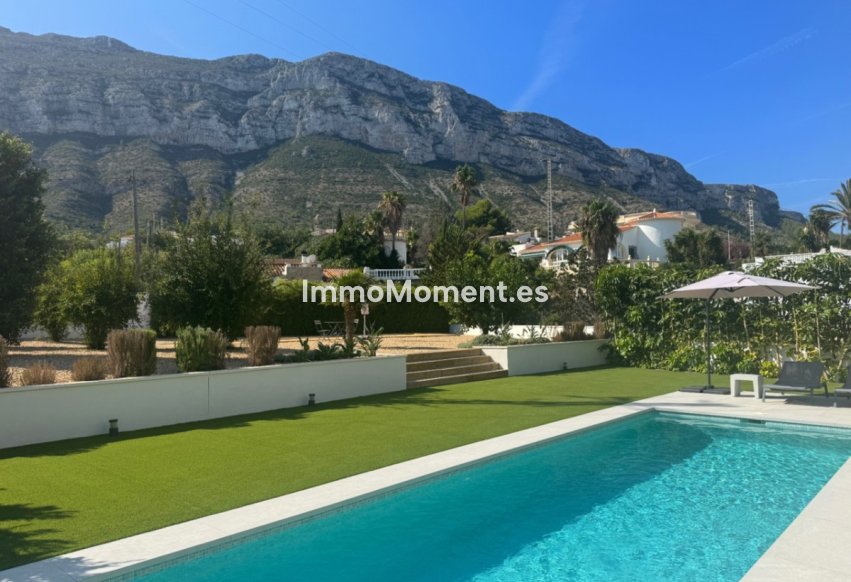 Wiederverkauf - Villa - Denia - Denia Centro