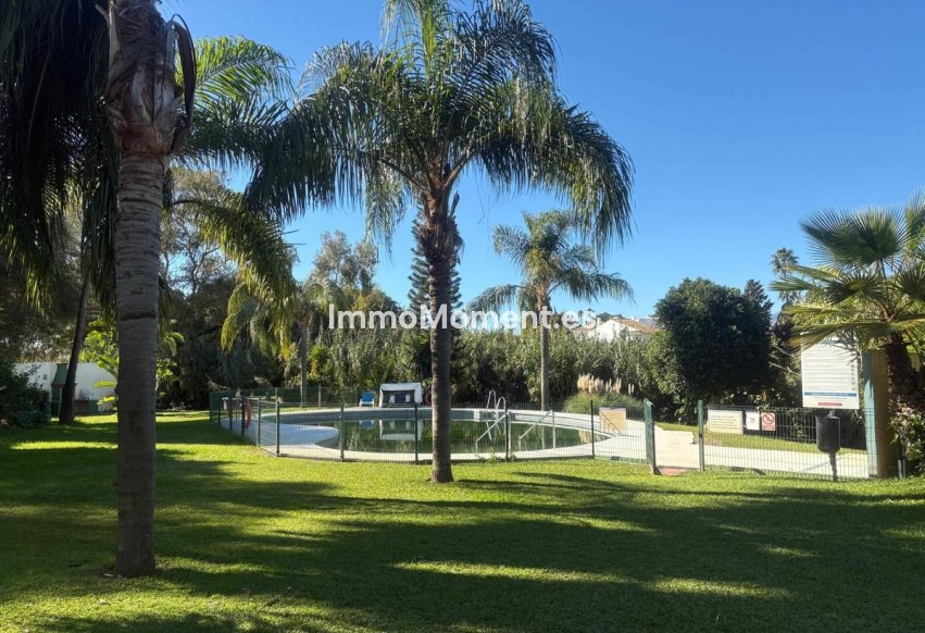 Wiederverkauf - Villa - Estepona  - Cancelada