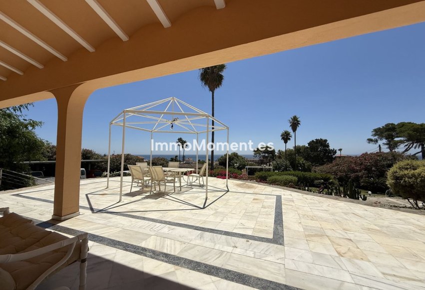 Wiederverkauf - Villa - Estepona  - Estepona Centro