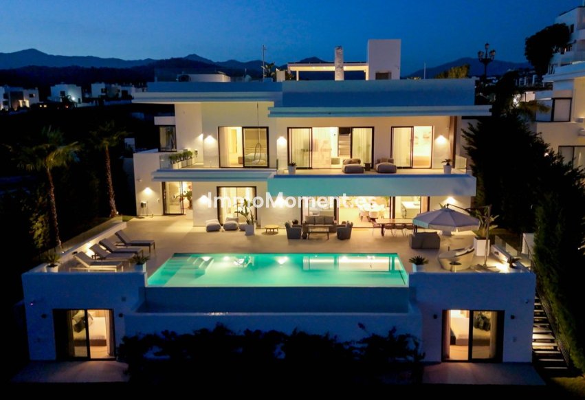 Wiederverkauf - Villa - Estepona  - Estepona Centro