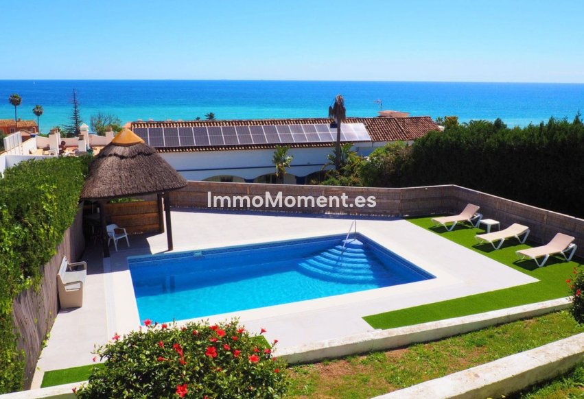 Wiederverkauf - Villa - Estepona  - Estepona Centro