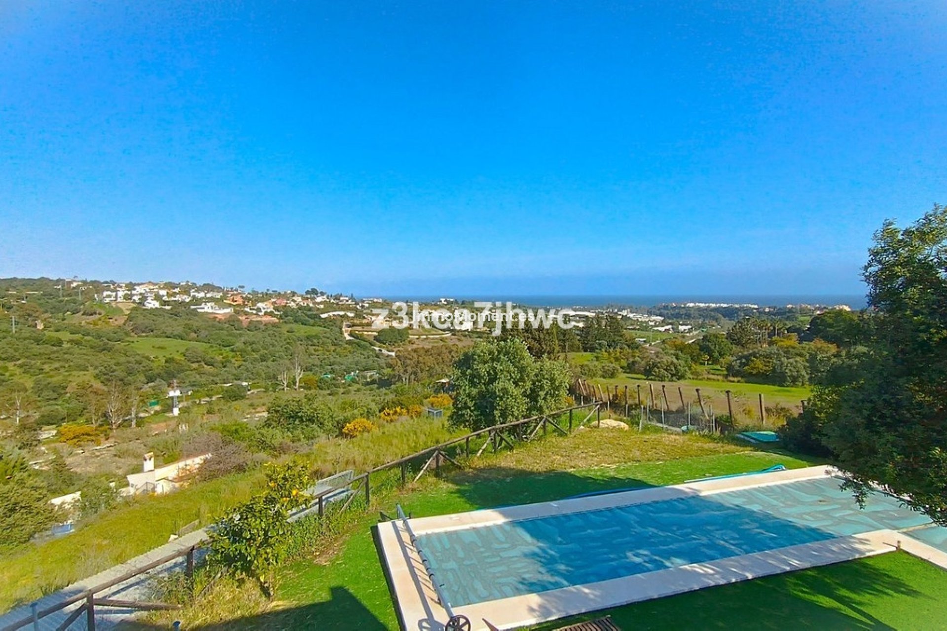 Wiederverkauf - Villa - Estepona  - Estepona Centro