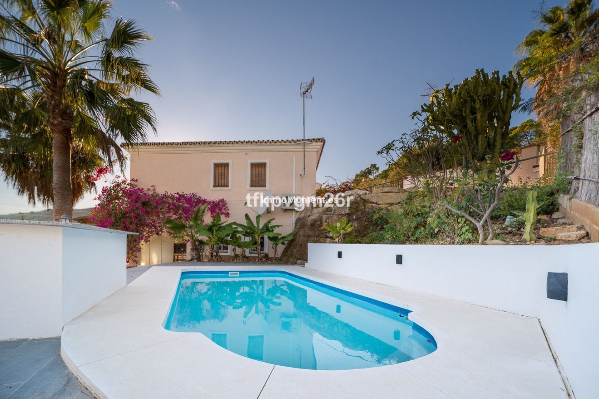 Wiederverkauf - Villa - Estepona  - Estepona Centro