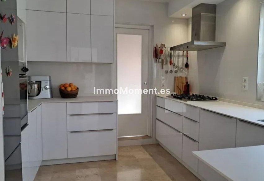 Wiederverkauf - Villa - Estepona  - Estepona Centro