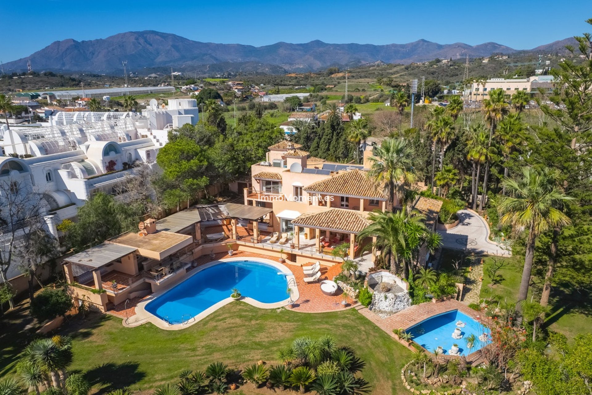 Wiederverkauf - Villa - Estepona  - New Golden Mile