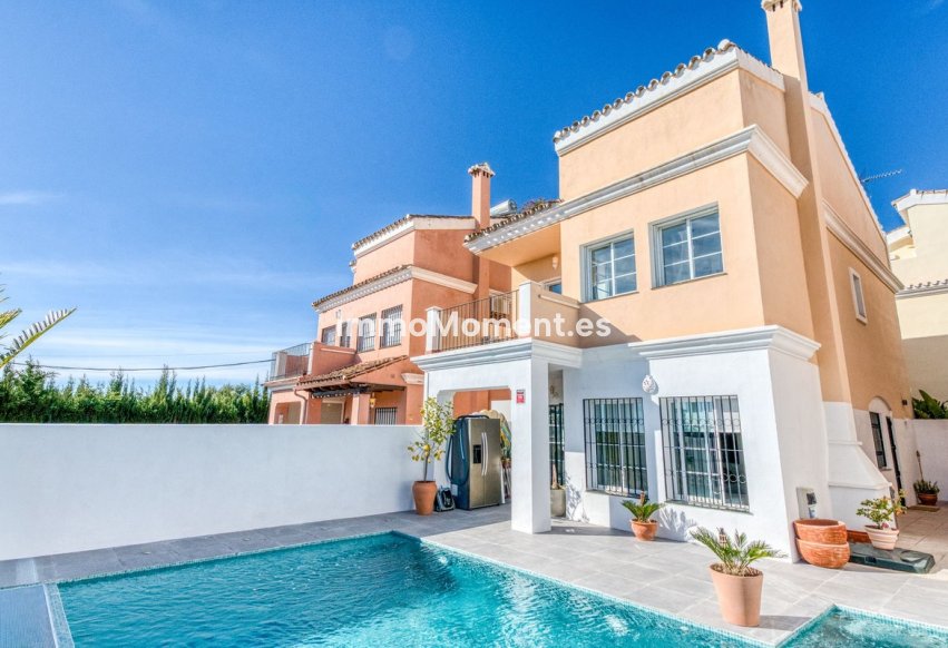 Wiederverkauf - Villa - Estepona  - New Golden Mile
