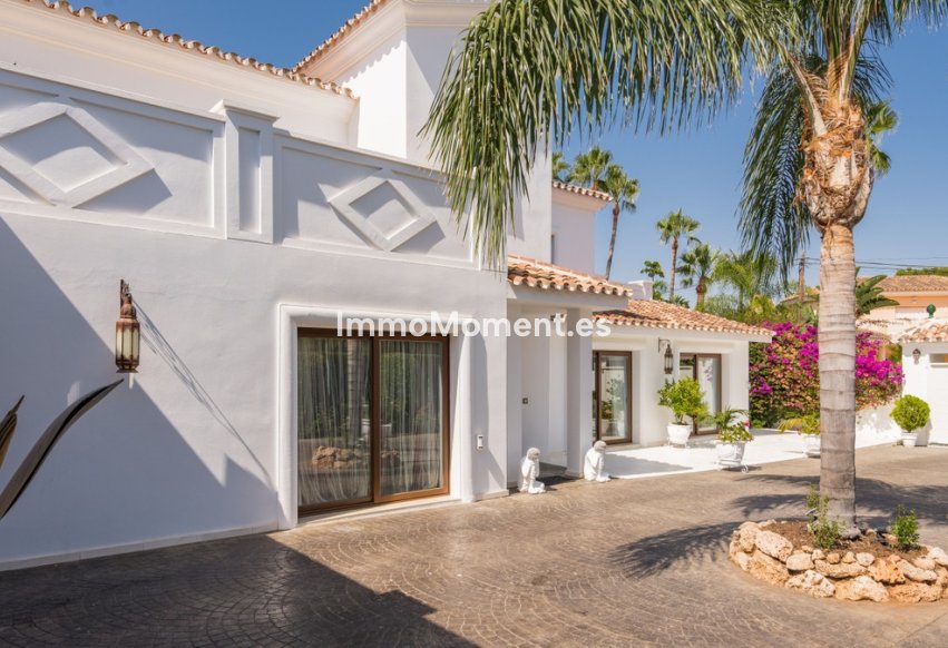 Wiederverkauf - Villa - Estepona  - New Golden Mile
