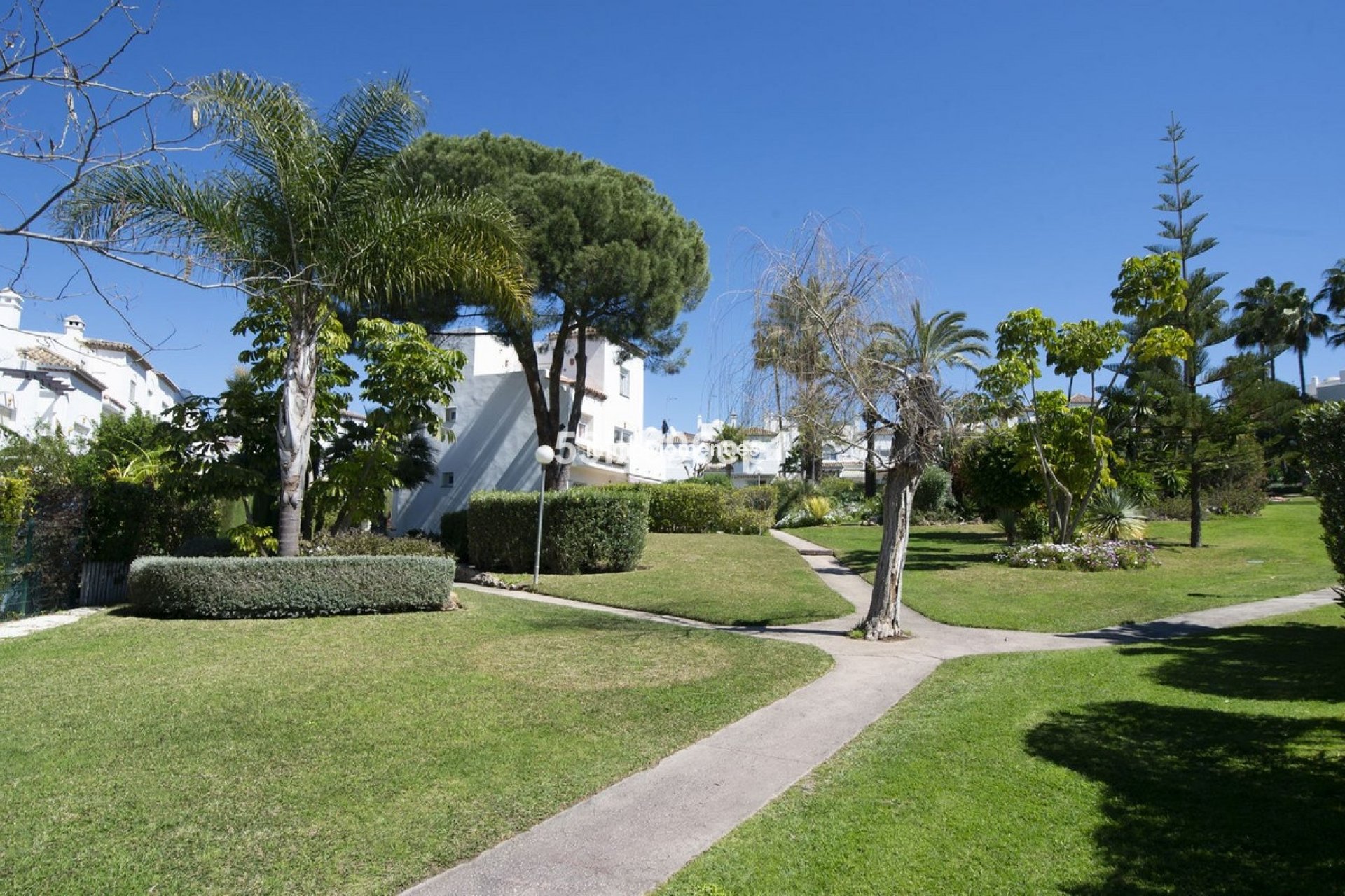 Wiederverkauf - Villa - Estepona  - New Golden Mile