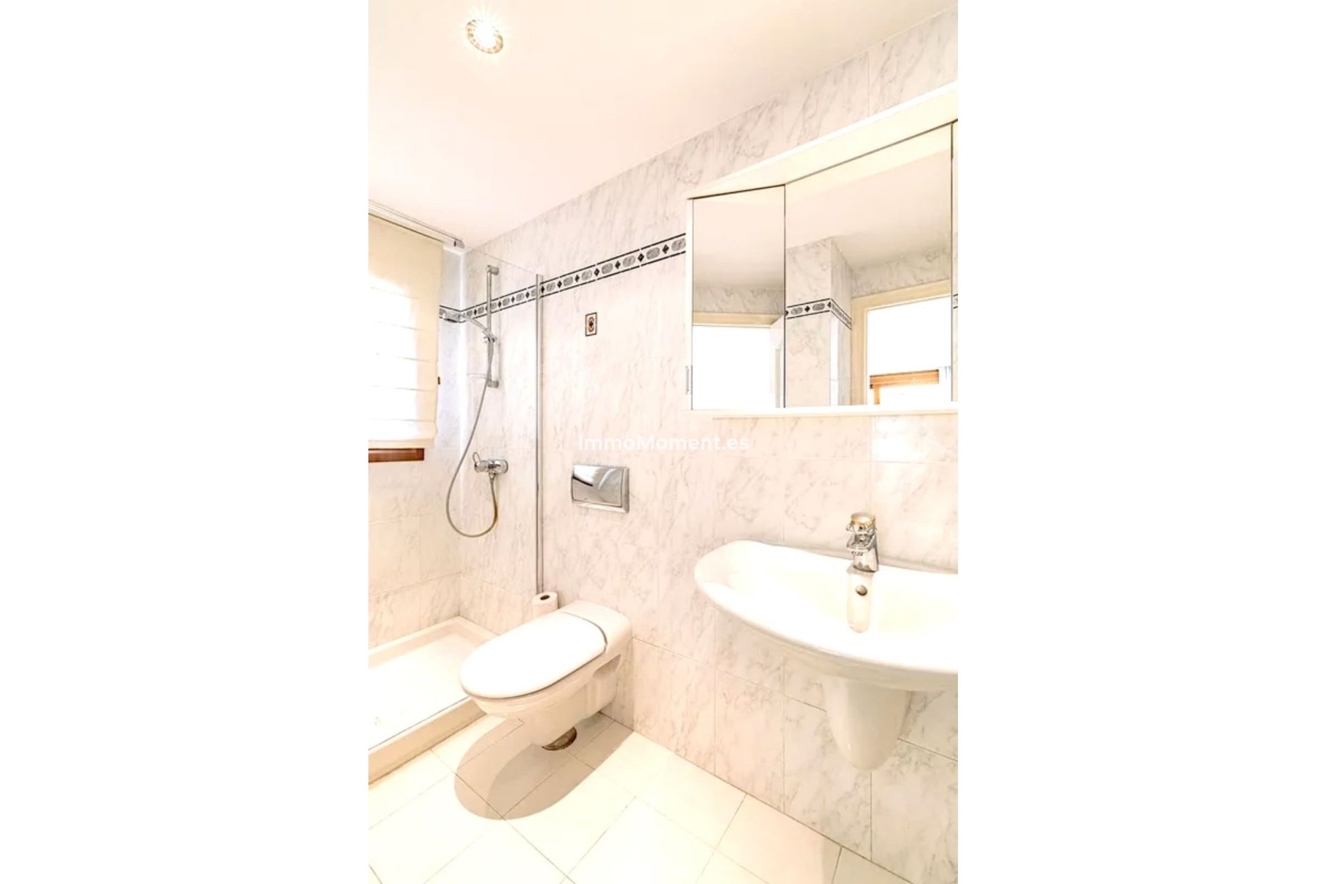 Wiederverkauf - Villa - Estepona  - New Golden Mile