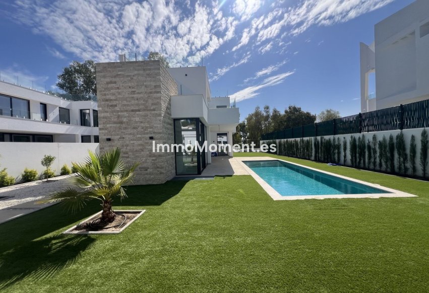 Wiederverkauf - Villa - Estepona  - New Golden Mile