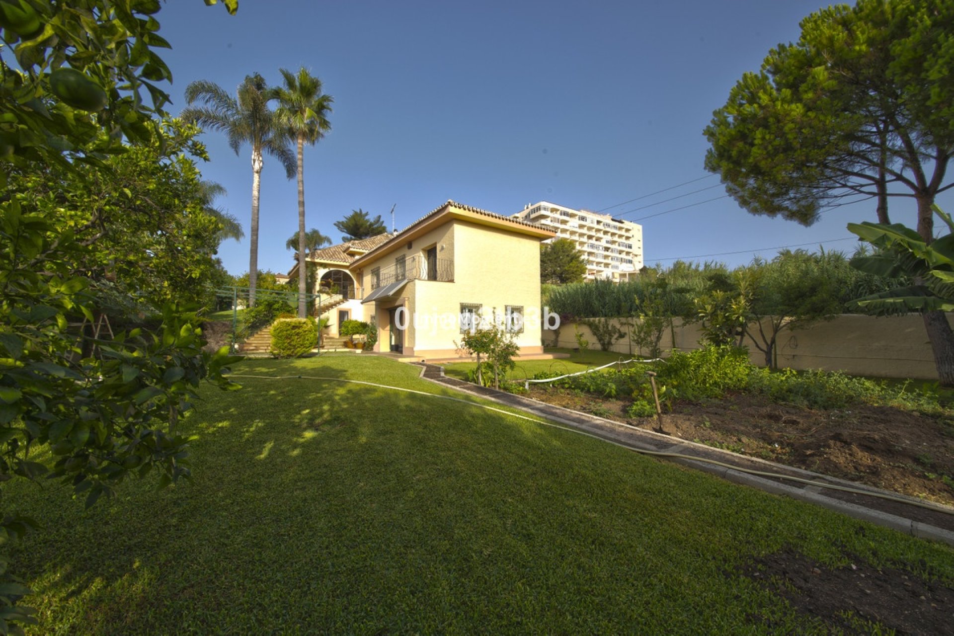 Wiederverkauf - Villa - Estepona  - New Golden Mile