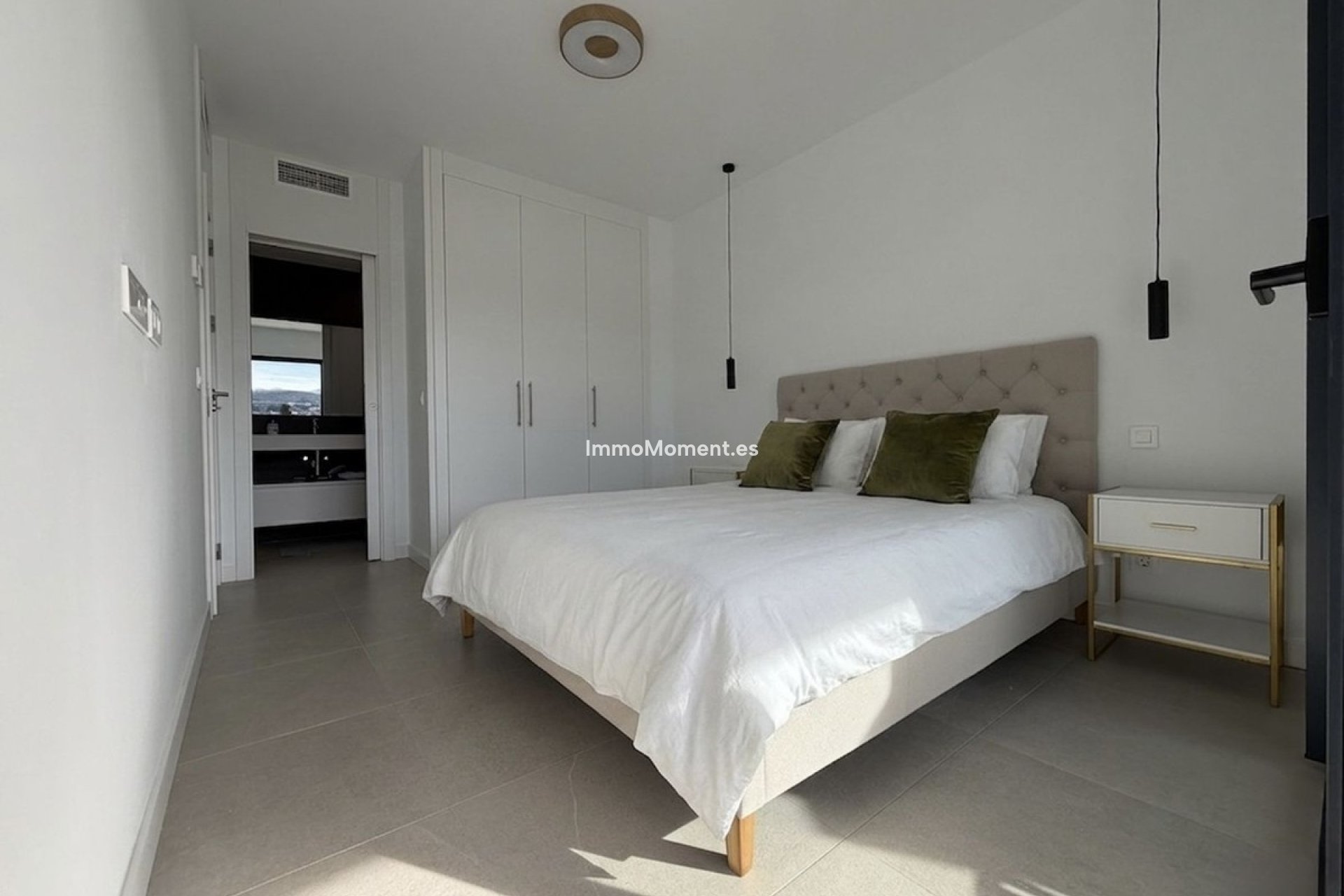 Wiederverkauf - Villa - Estepona  - New Golden Mile