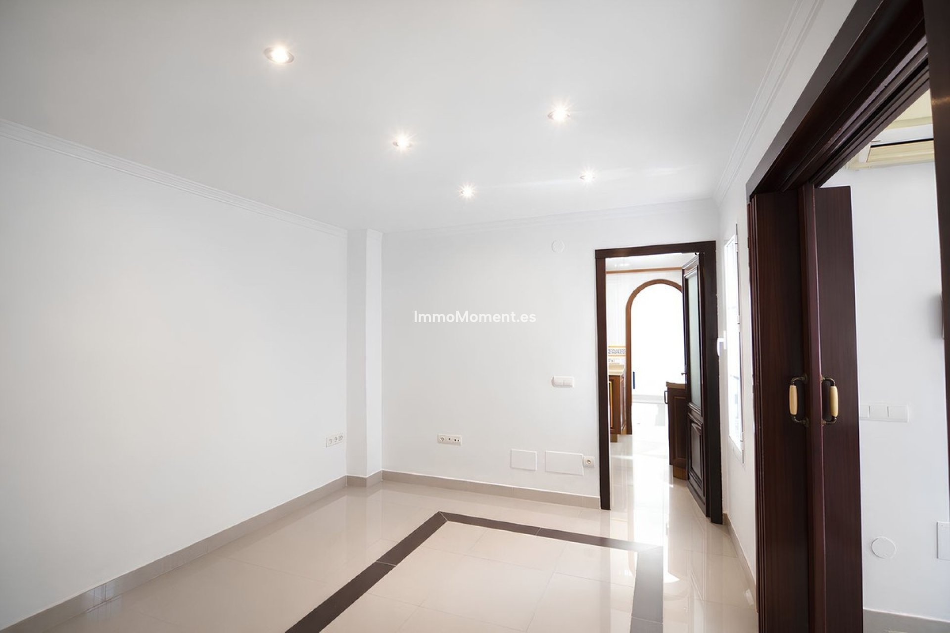 Wiederverkauf - Villa - Fuengirola - Fuengirola Centro