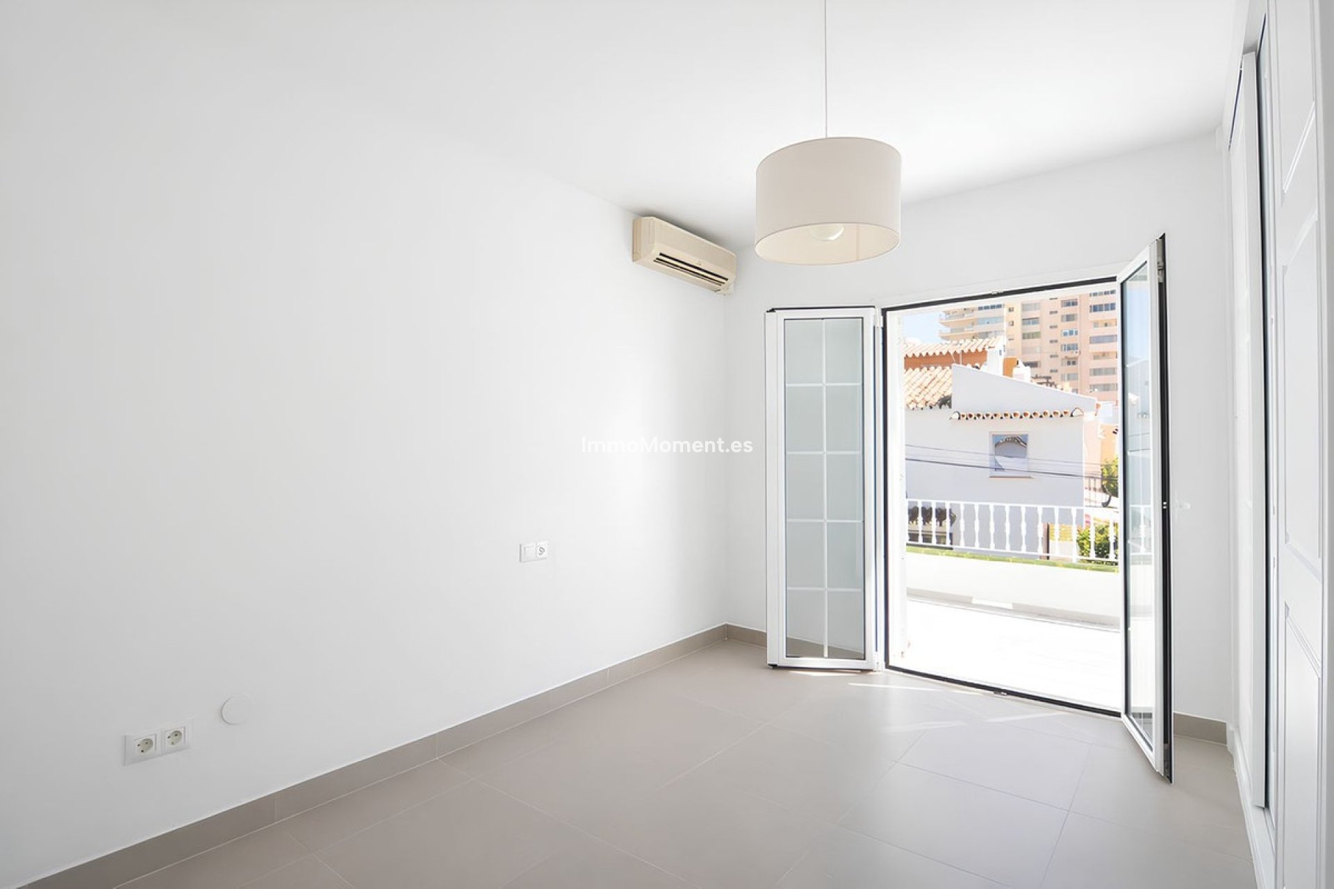 Wiederverkauf - Villa - Fuengirola - Fuengirola Centro