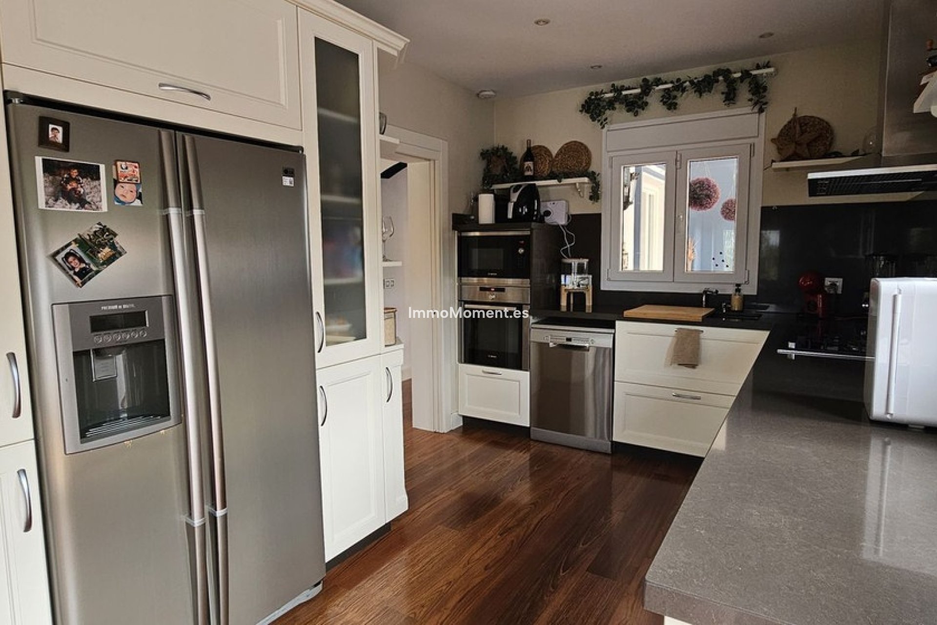 Wiederverkauf - Villa -   Inländisch - Alhaurín de la Torre