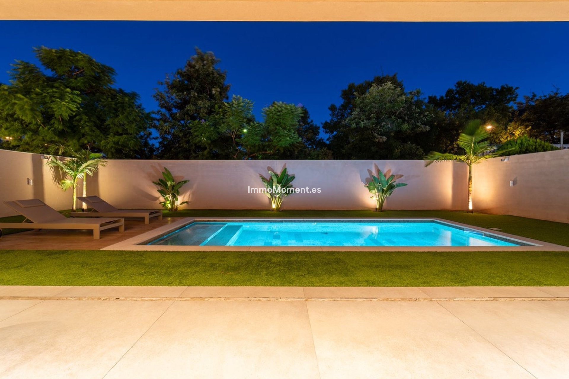 Wiederverkauf - Villa -   Inländisch - Alhaurín de la Torre