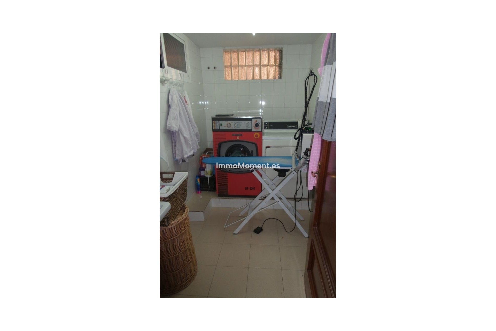 Wiederverkauf - Villa -   Inländisch - Alhaurín de la Torre