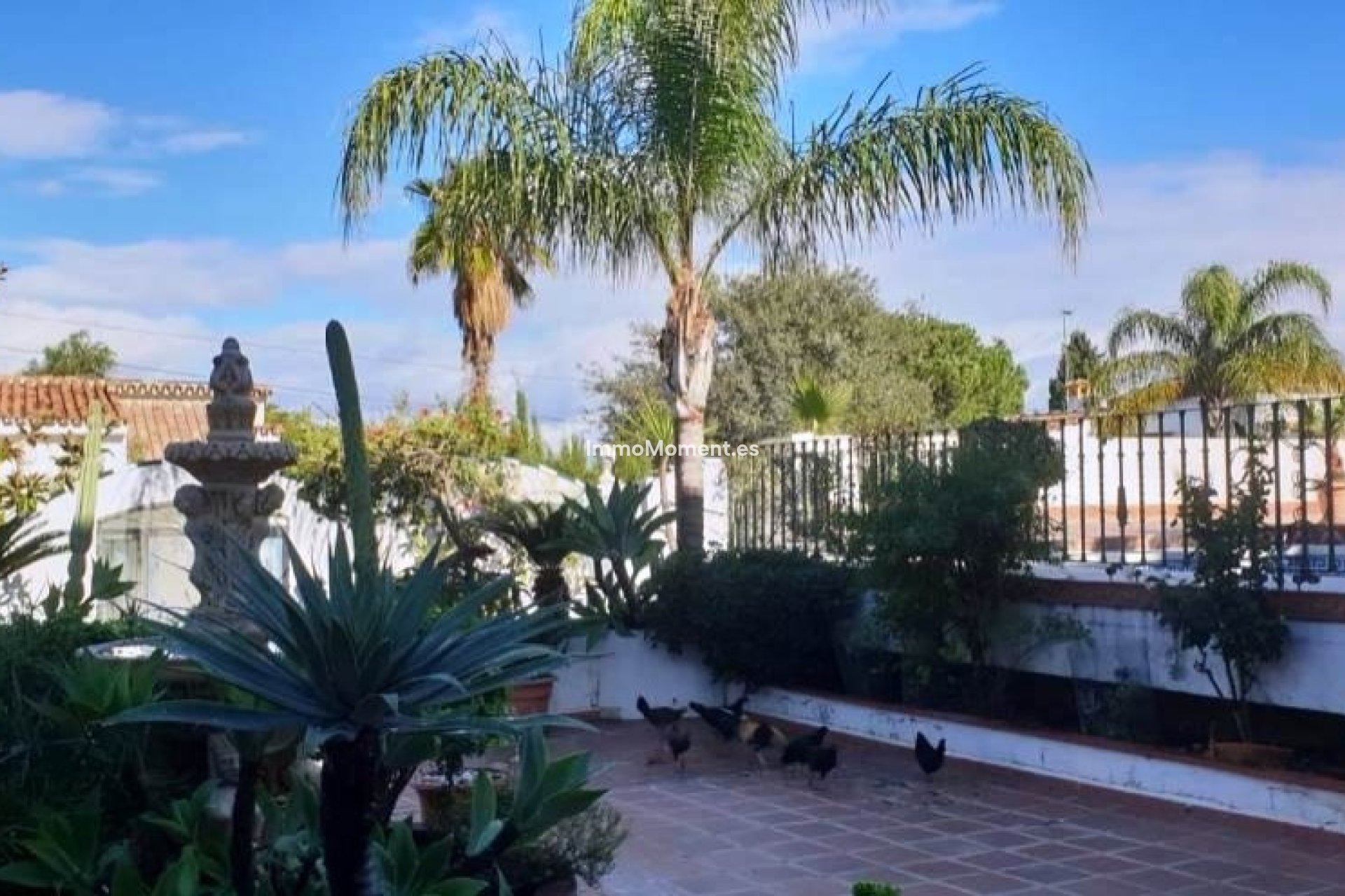 Wiederverkauf - Villa -   Inländisch - Alhaurín de la Torre