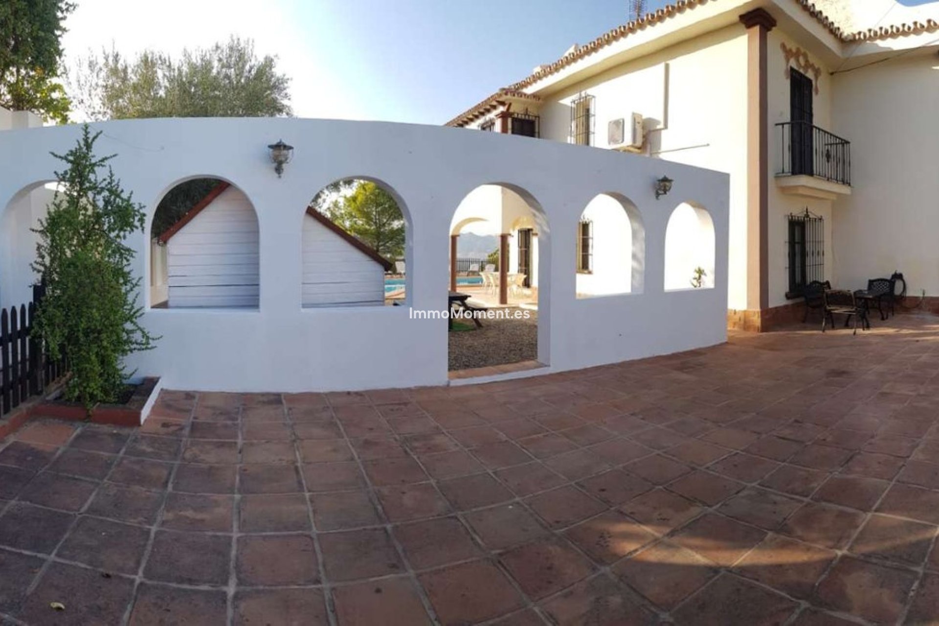 Wiederverkauf - Villa -   Inländisch - Alhaurín de la Torre