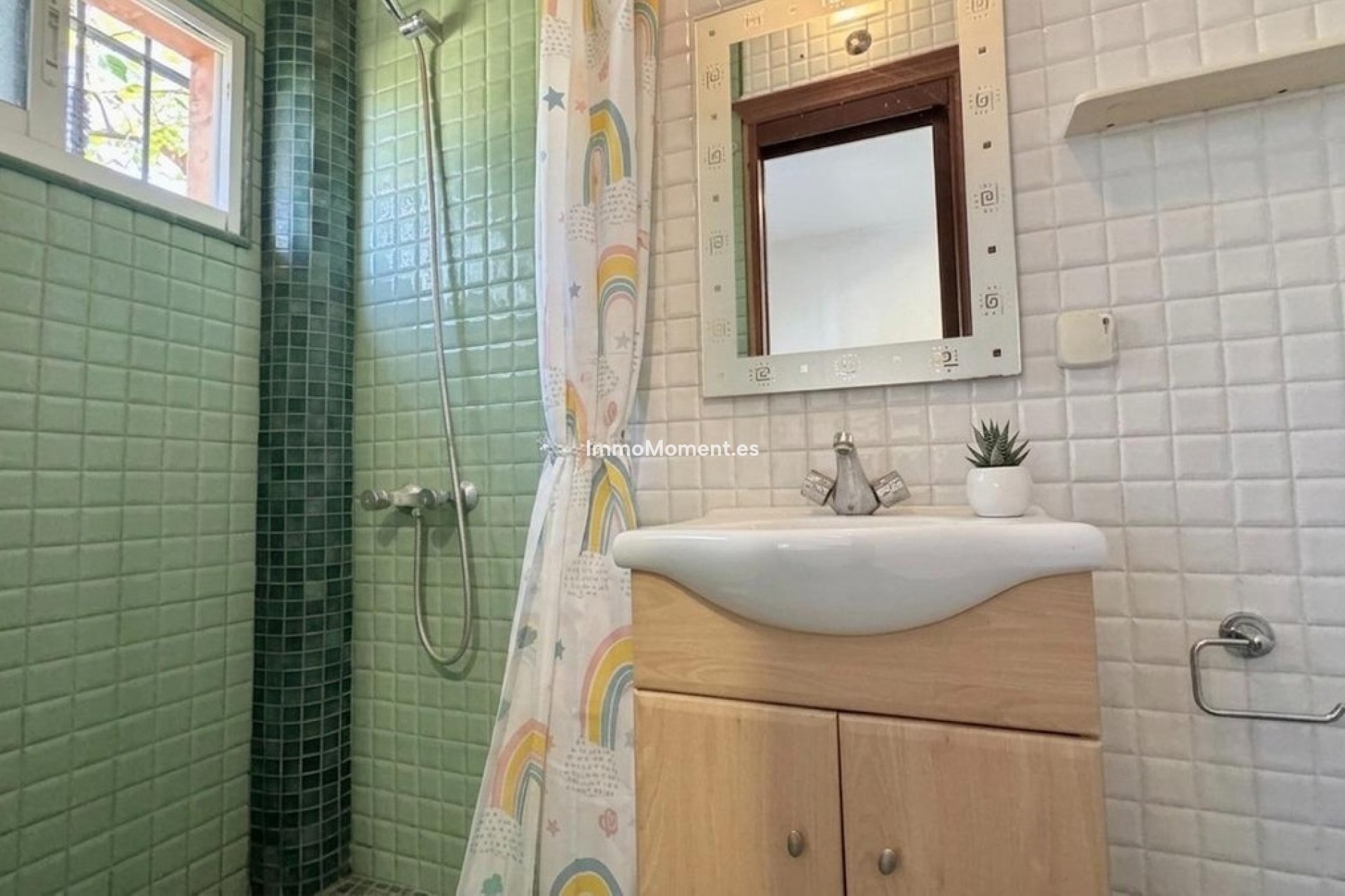 Wiederverkauf - Villa -   Inländisch - Alhaurín de la Torre