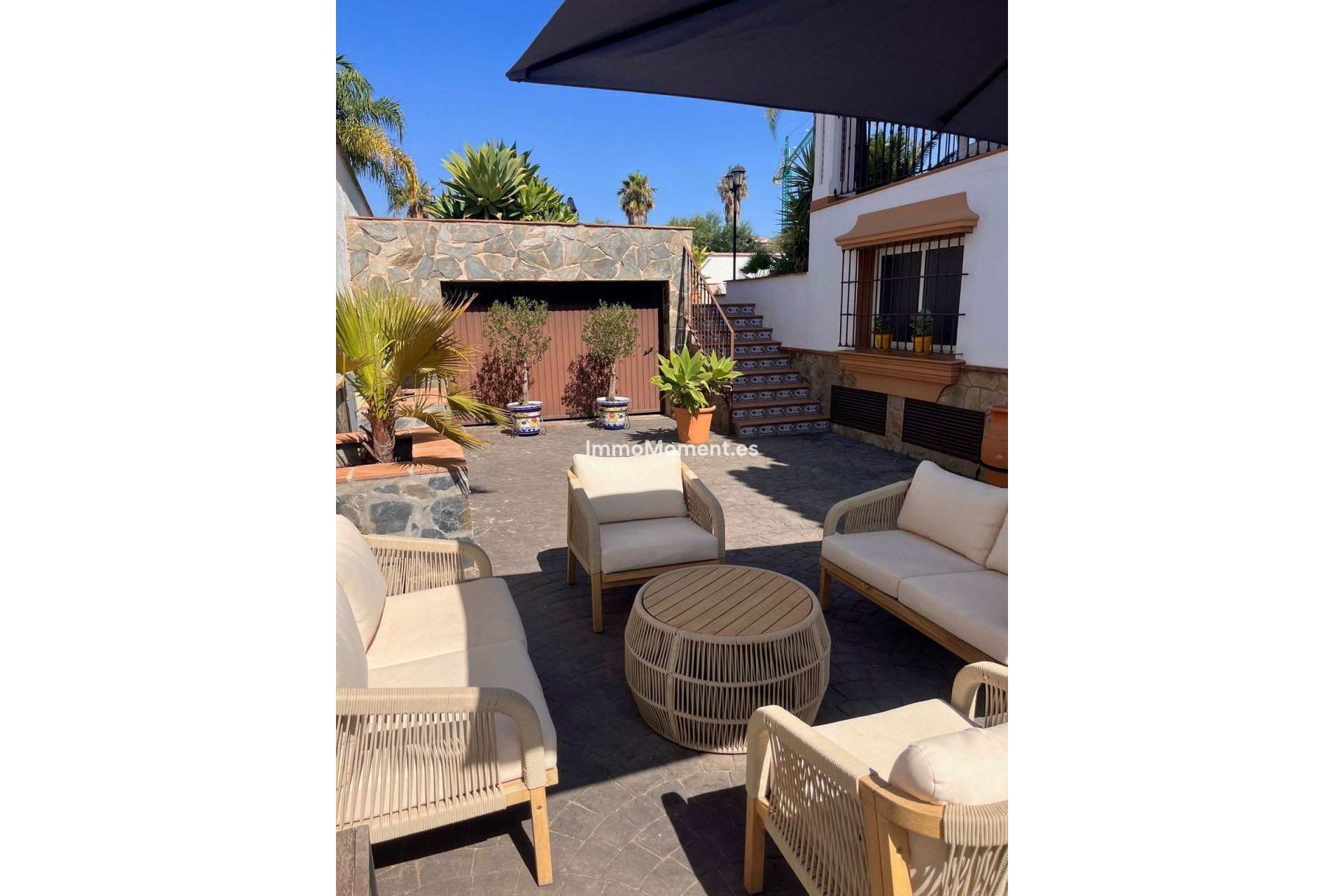 Wiederverkauf - Villa -   Inländisch - Alhaurín el Grande Centro