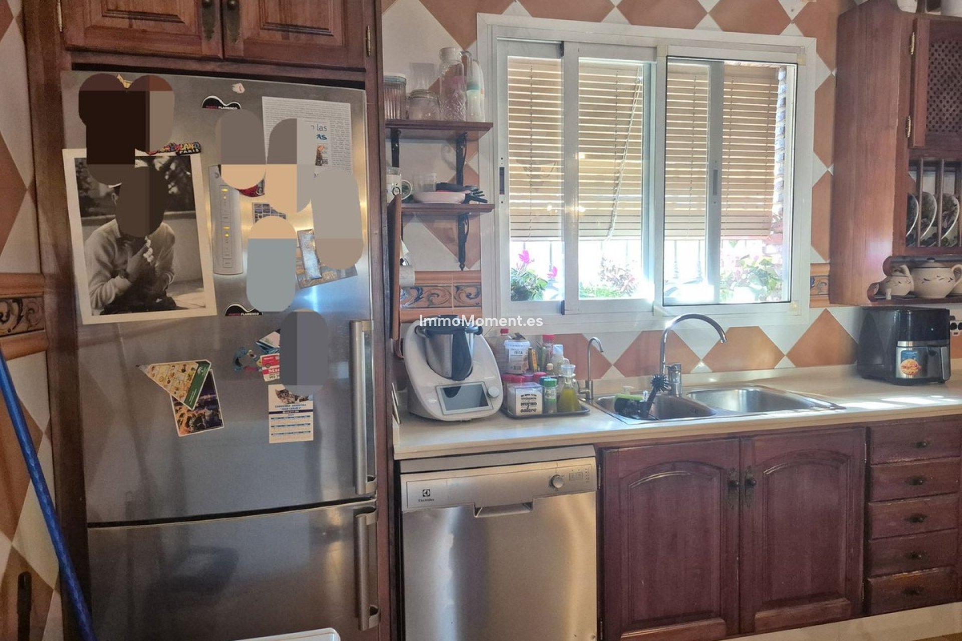 Wiederverkauf - Villa -   Inländisch - Alhaurín el Grande Centro