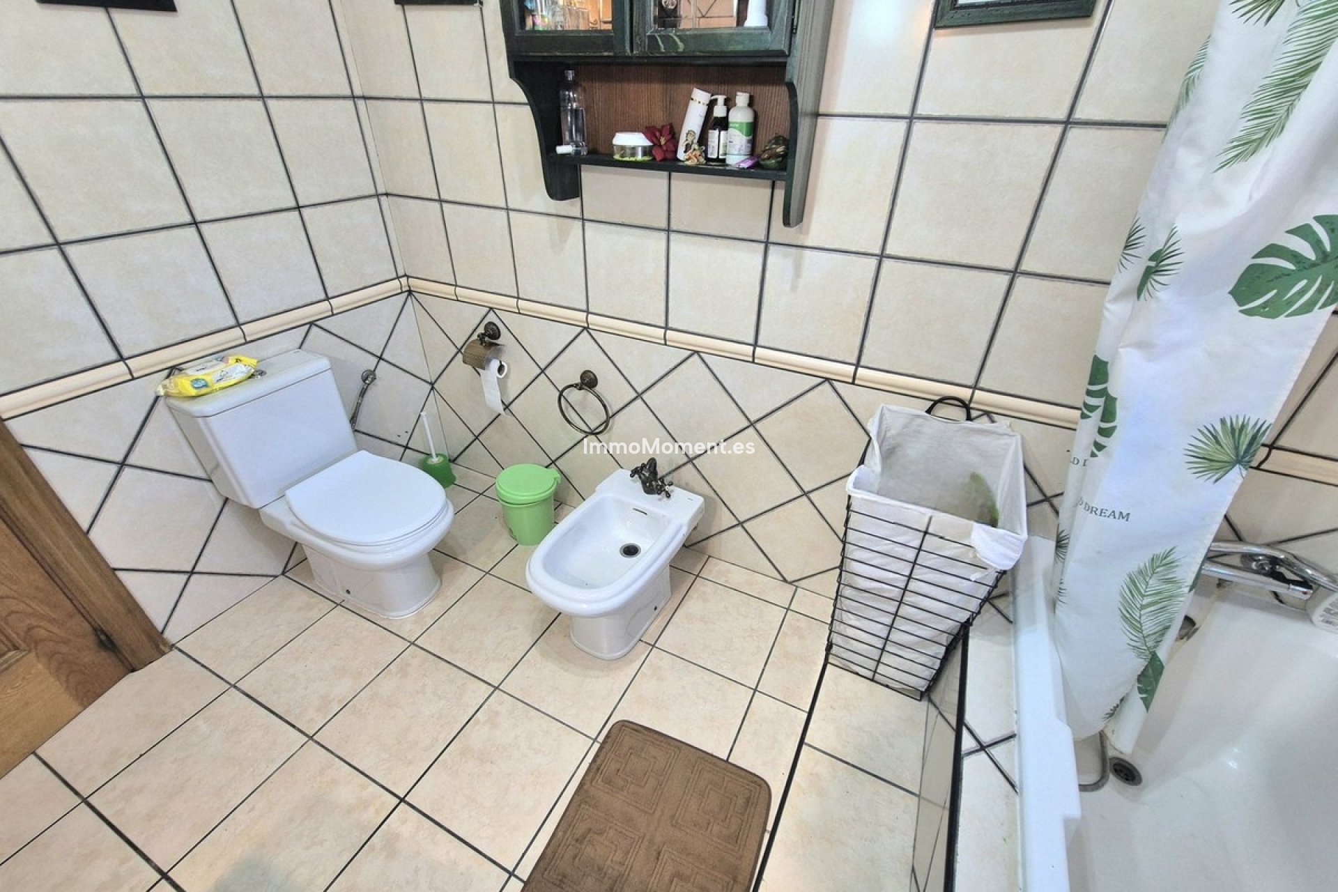 Wiederverkauf - Villa -   Inländisch - Alhaurín el Grande Centro