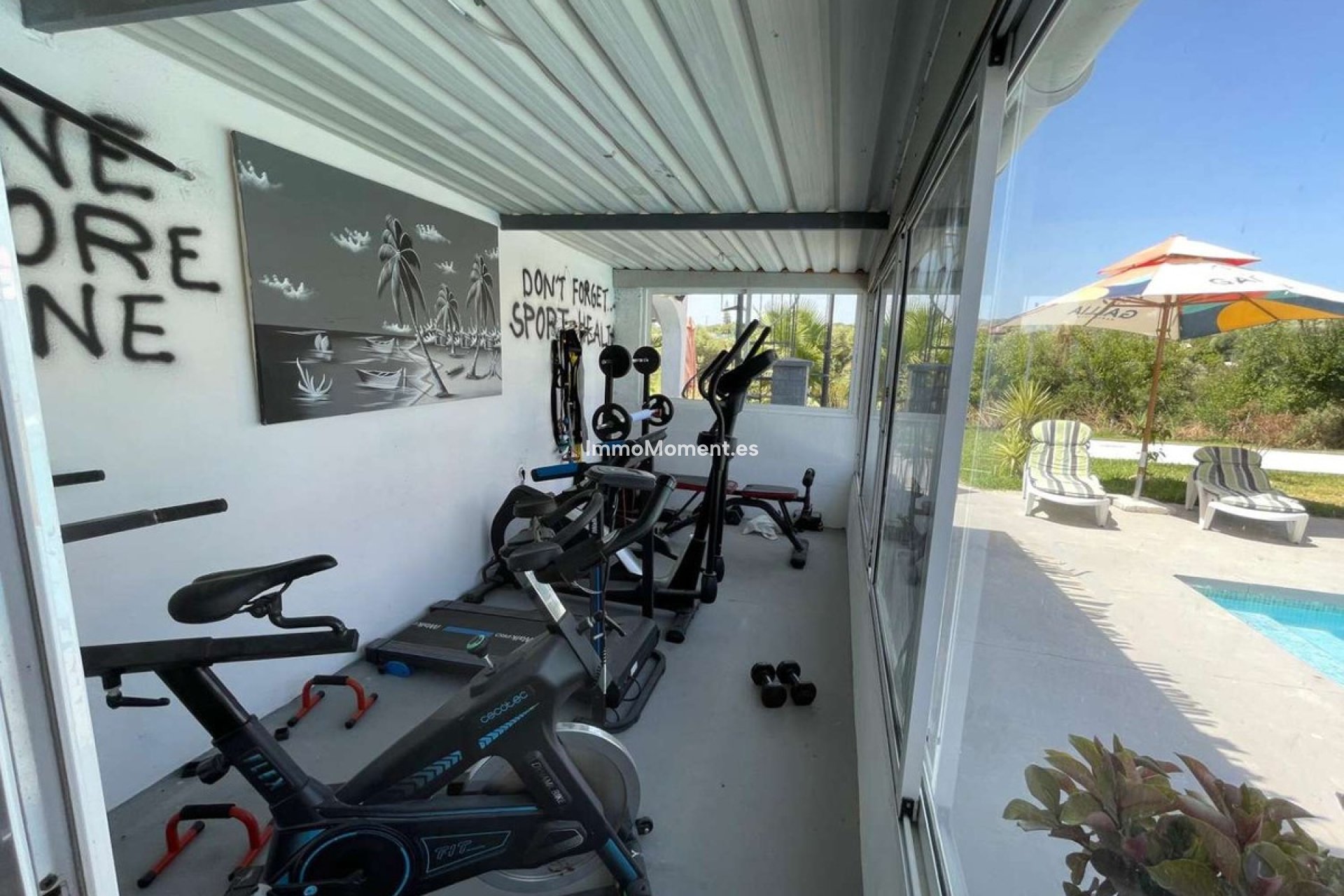 Wiederverkauf - Villa -   Inländisch - Alhaurín el Grande Centro