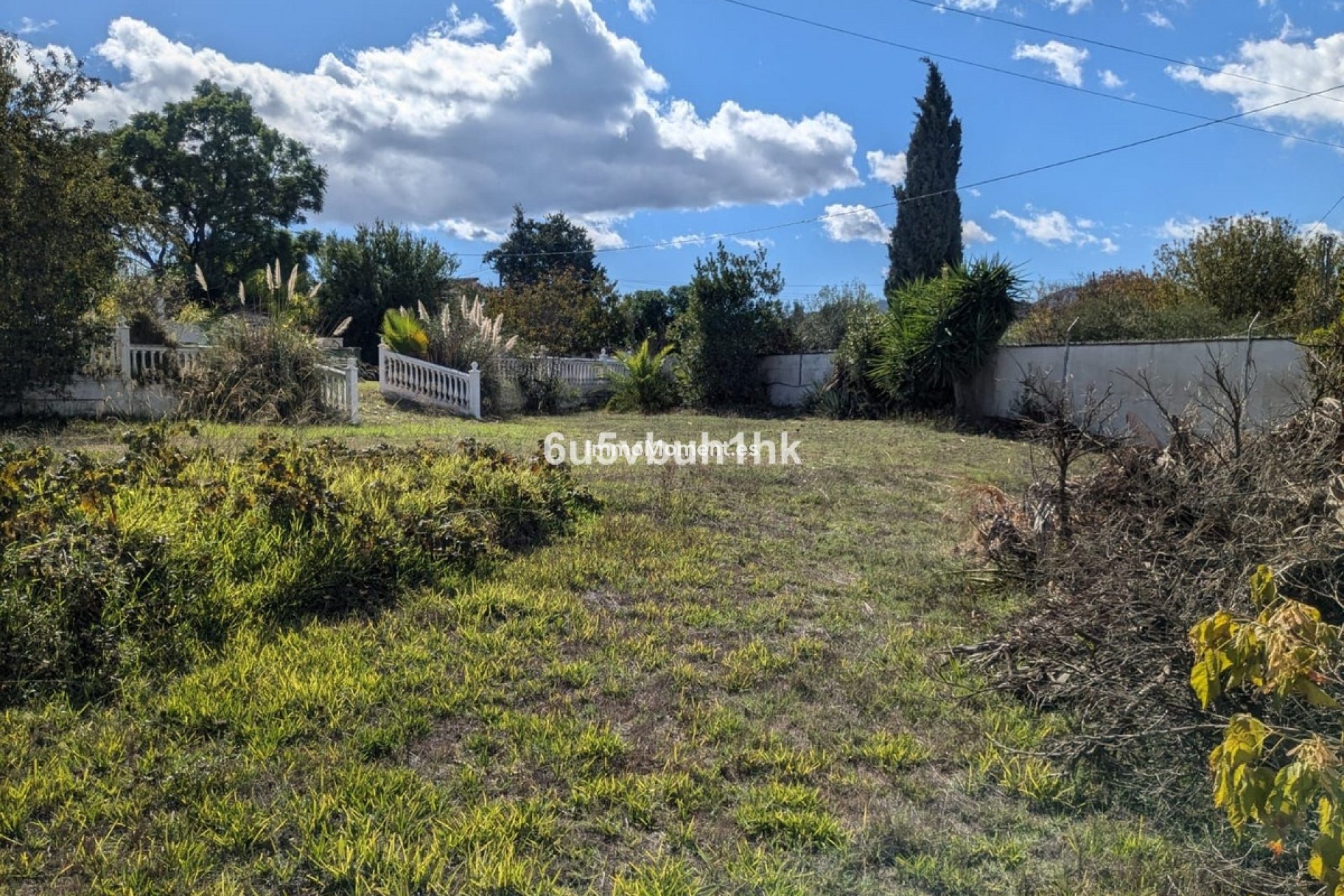 Wiederverkauf - Villa -   Inländisch - Alhaurín el Grande Centro