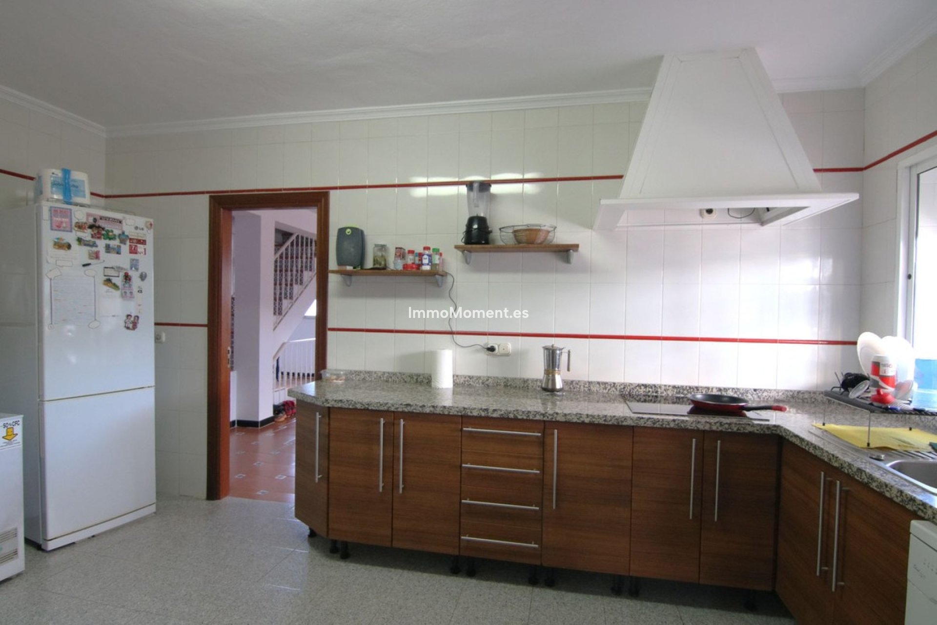 Wiederverkauf - Villa -   Inländisch - Alhaurín el Grande Centro