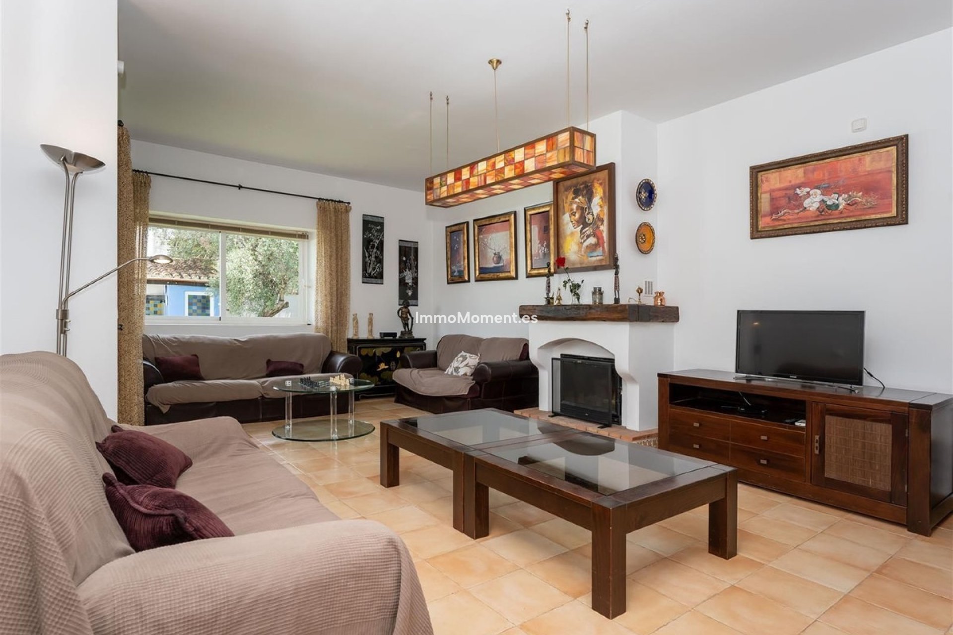 Wiederverkauf - Villa -   Inländisch - Alhaurín el Grande Centro