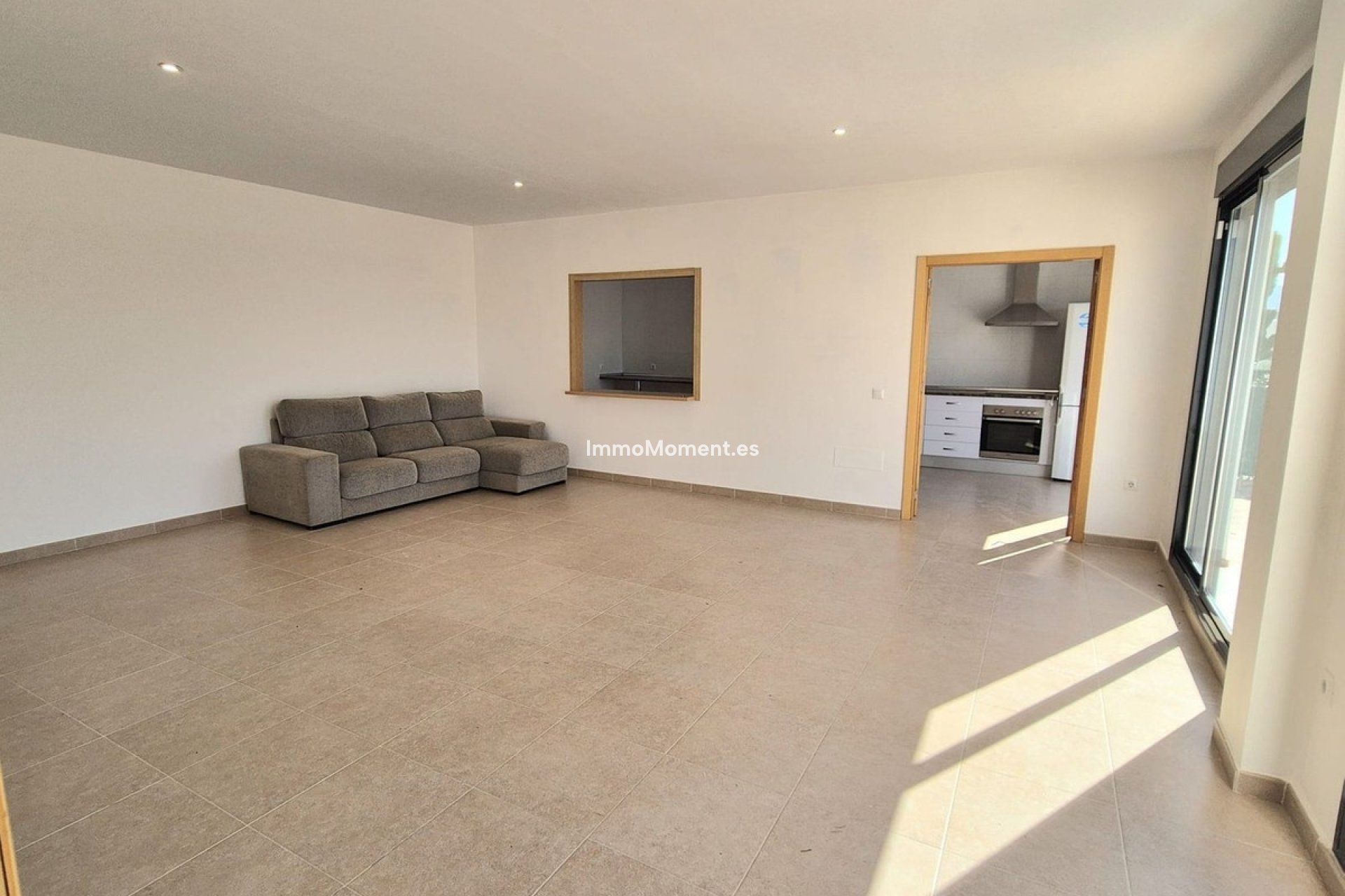 Wiederverkauf - Villa -   Inländisch - Coín