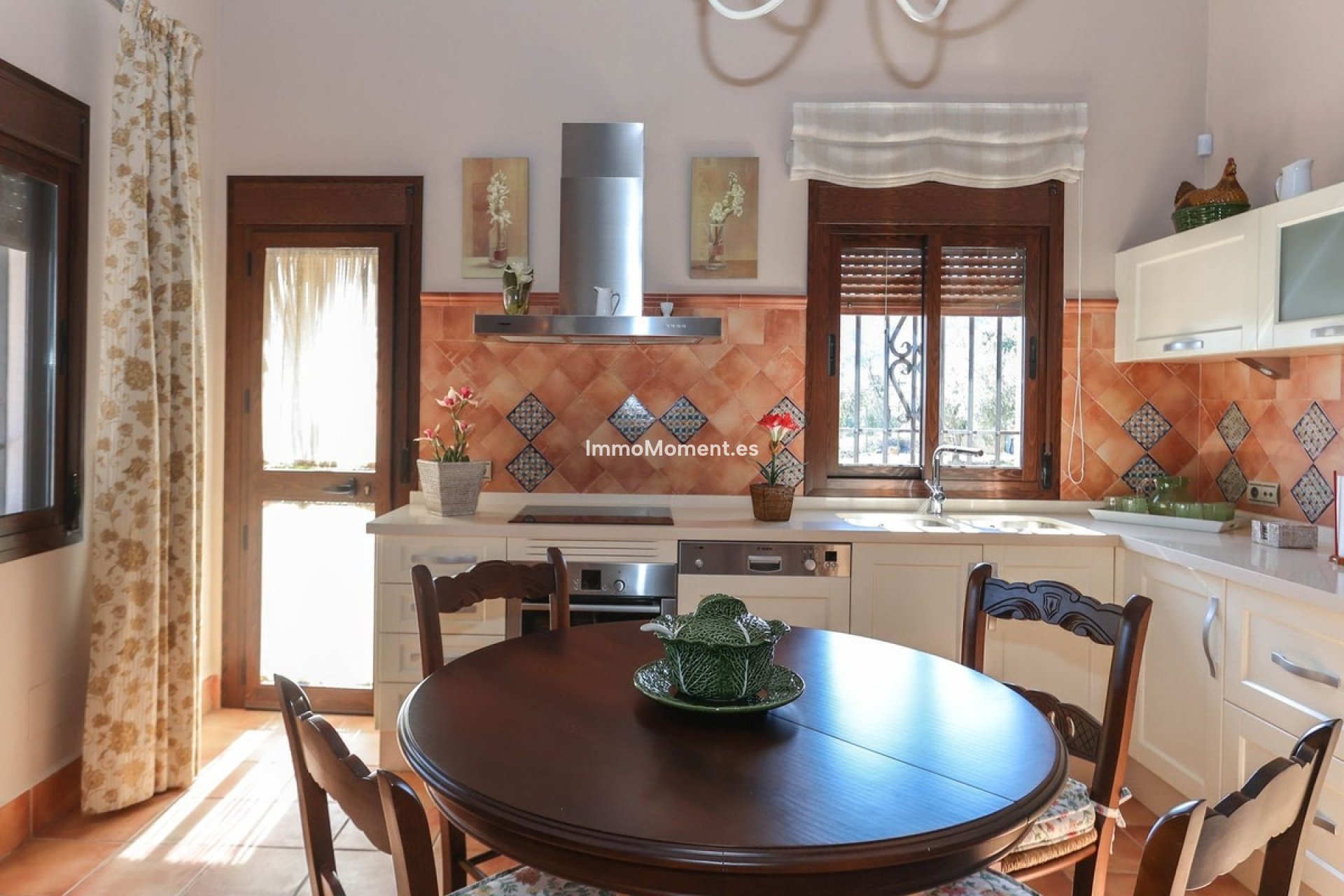 Wiederverkauf - Villa -   Inländisch - Guaro