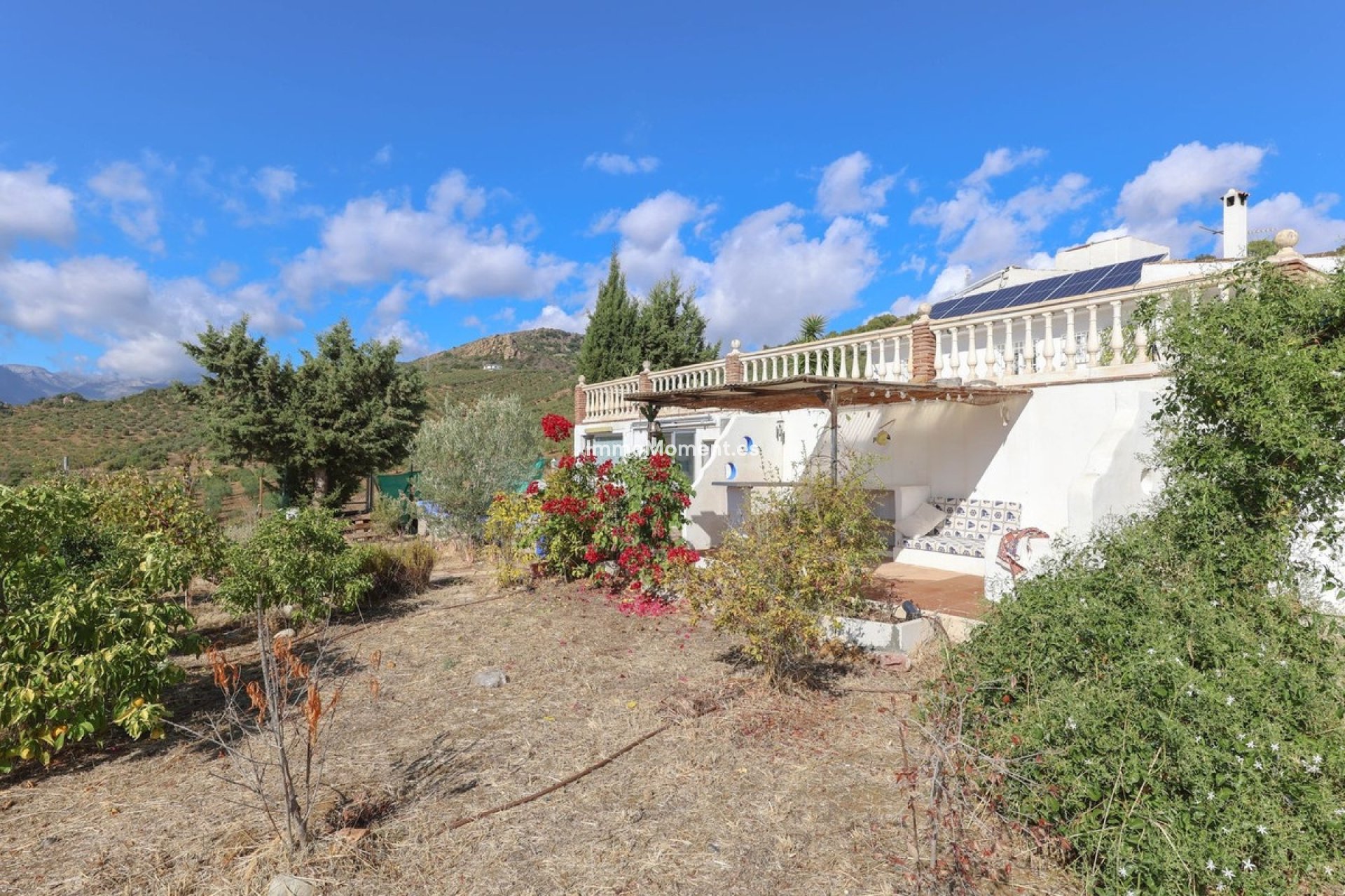 Wiederverkauf - Villa -   Inländisch - Guaro