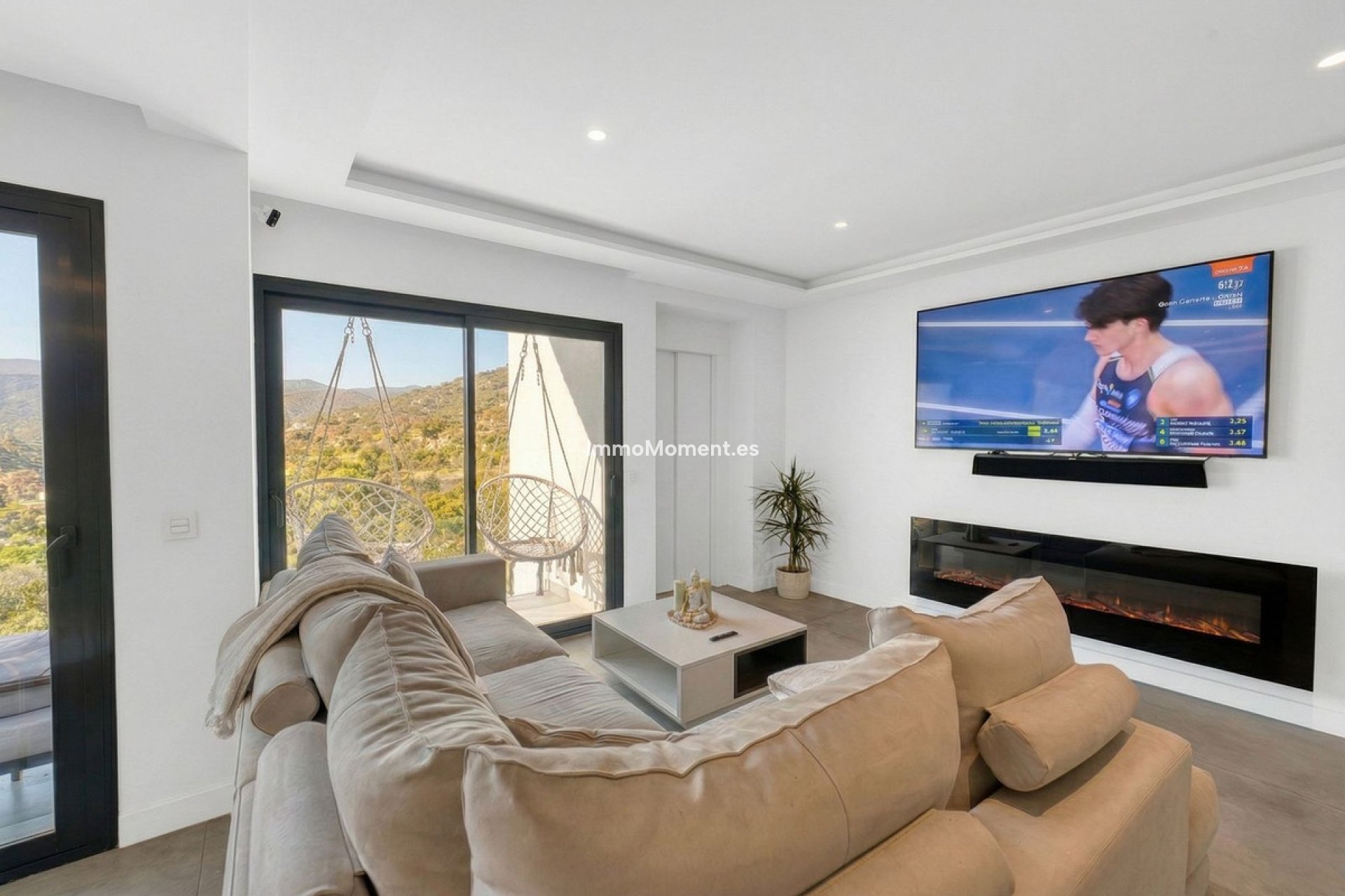 Wiederverkauf - Villa -   Inländisch - Istán