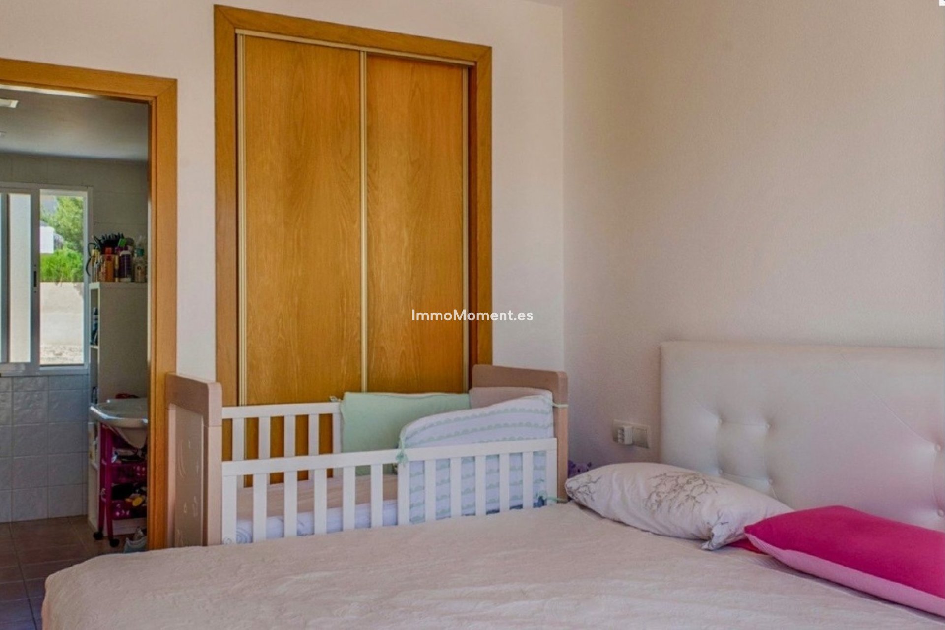 Wiederverkauf - Villa - La Nucía - La Nucia Centro