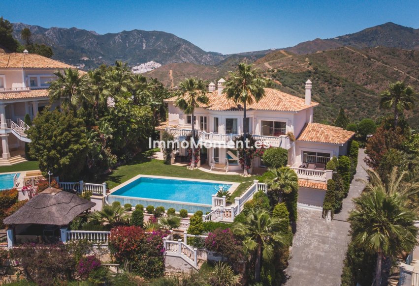 Wiederverkauf - Villa - Marbella - Altos de los Monteros