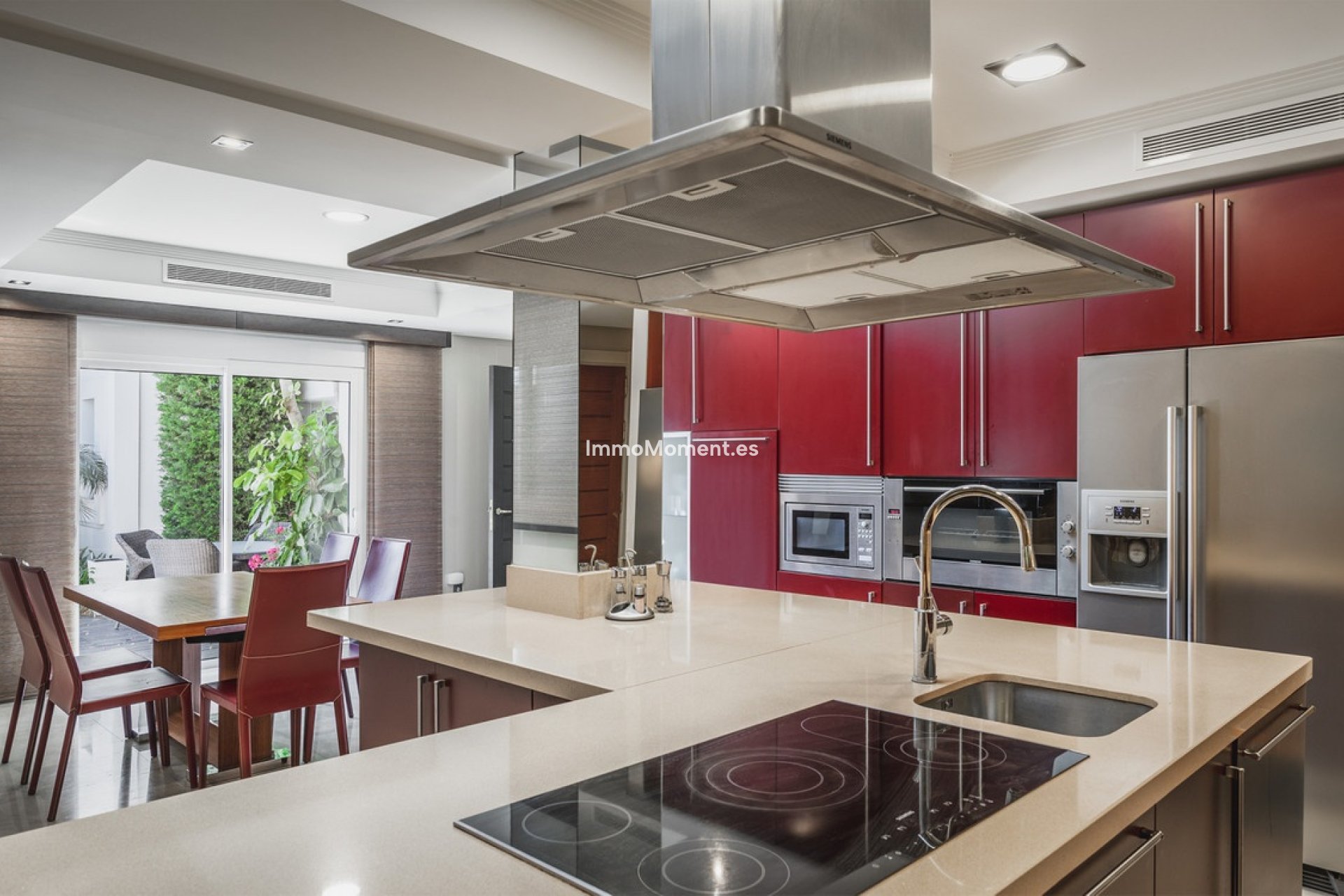 Wiederverkauf - Villa - Marbella - Altos de los Monteros